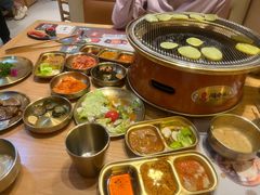 -闻老头·菊花炭烤肉(D11店)