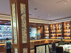 -八府香鸭·啫啫煲(华山路店)