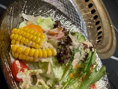 -山川小町·极番烧肉(新地假日广场店)