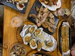 -老东镇啤酒屋海鲜加工·蒸汽海鲜·海鲜烧烤(台东店)