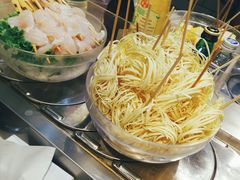 -百品聚旋转火锅(万德庄店)