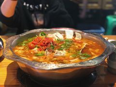 -老凯俚酸汤鱼(鸿通城店)
