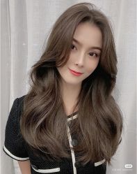 -时尚殿堂明星门店