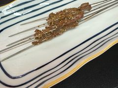 -许哥东北烧烤·铁丳烤串·宫后夹肉(繁花中心店)