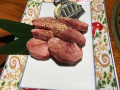 -肉魁屋·烧肉·烧鸟·酒场(高新店)