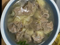 -老新隆牛肉锅贴(新街口店)