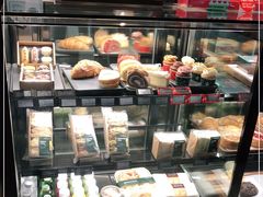 面包甜点陈列柜-星巴克臻选(北京太阳宫凯德店)