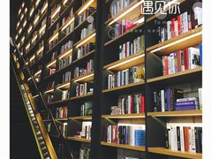 -CGV影城(滨江天街IMAX店)
