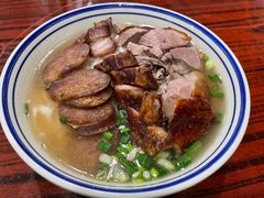 -香辉食馆(新兴路店)