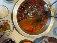 -卤校长重庆火锅(国兴店)