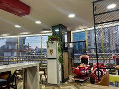 -迈德堡清真汉堡连锁(张家川店)