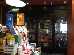 -西西弗书店&矢量咖啡(静安大悦城店)