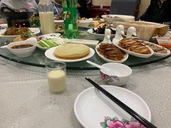 -大鸭梨烤鸭店(金顶街店)