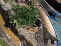 -红炎炎农家菜老字号(金水台店)