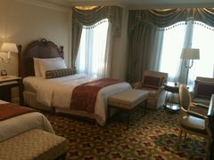 -广州富力丽思卡尔顿酒店