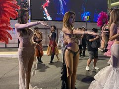 -金东尼人妖秀
