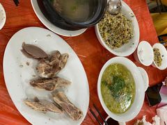 -辉弟鹅肉店