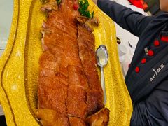 金牌乳猪-鸿德品位