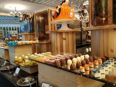 -圣丰索菲特·2 On 988 Café 自助餐厅