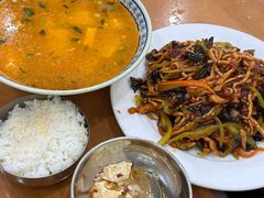 -春明狗肉馆(园丁花园店)