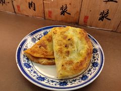 -老客满蛋饼(双塔市集店)