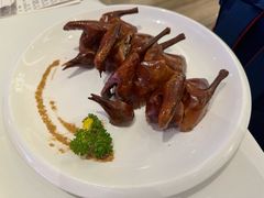 -万龙洲海鲜(大兴绿地缤纷城店)