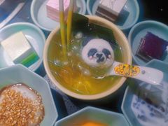 -井格重庆火锅(西直门凯德Mall店)