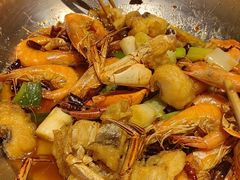 -七欣天香辣蟹火锅(上海银亿滨江店)