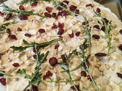 可瑞姆芝士冷披萨-HIGH FIVE哈福手工汉堡(桂林路店)