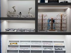 -云镜眼镜加工中心(南环路店)