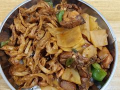 -谭哥盖浇饭(莲花小区店)