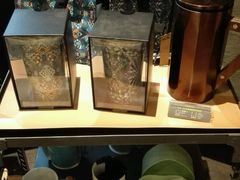 零售区-星巴克(上海虹桥南丰城办公楼店)