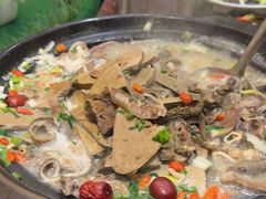 -清真马家美食城•海鲜•青岛菜•火锅(延安三路店)