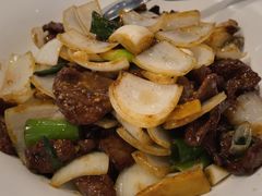 洋葱炒牛肉-蓬莱小馆 Joyful Restaurant
