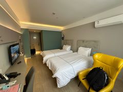 -白玉兰酒店(上海田子坊马当路地铁站店)