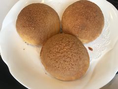 爆浆榴莲泡芙-新南华大酒店(长寿店)