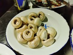 -马路牙子地桌烤肉(工体店)