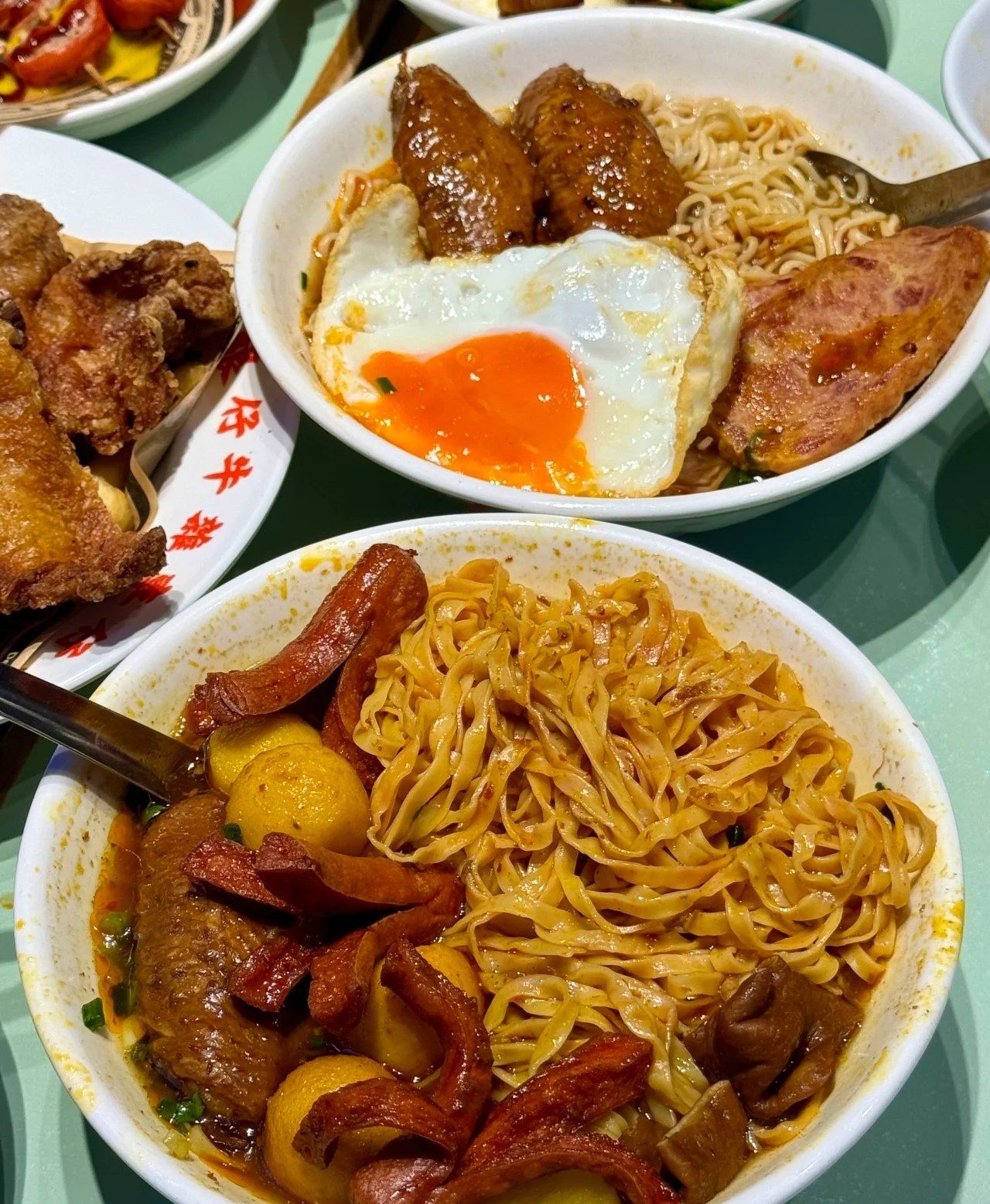 大块加肉!港式车仔面居然这么实在!