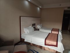 -兴芮温泉度假区