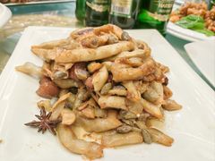 黄金钩炒肉-吴记酱骨炖菜馆(康安路店)