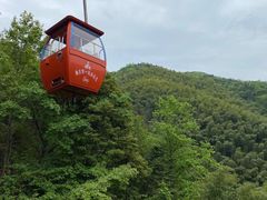 -浙东第一尖雪山欢乐谷