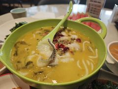 -泓历皇朝酒店(东亭店)