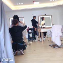 -E.L.K造型momopark店
