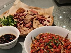 -辛香味烧鱼馆·非遗技艺·排骨红烧肉(光谷医药园店)