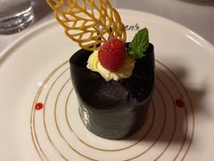 -Kathleen's Waitan 凯圣琳江景西餐厅(外滩店)