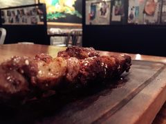 红柳羊肉串-阿里家·新疆烤肉酒場 by MIG