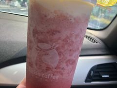 -瑞幸咖啡(杭州绿地中央店)
