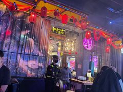 -喜鹊音乐酒馆(西街店)