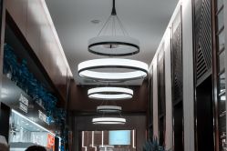 -AKOZO Beauty Salon