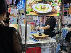 -六合夜市